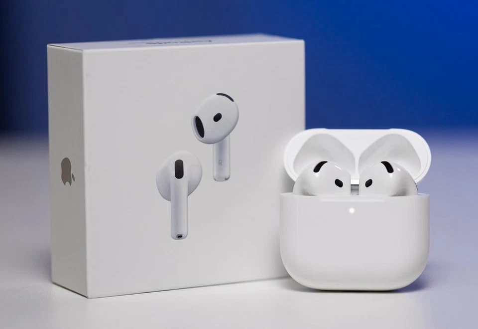 AirPods 4 Wireless Earbuds